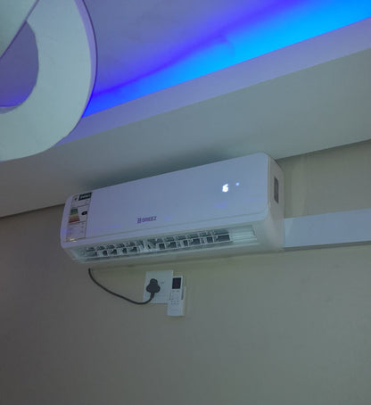 Lounge/Dining Room Air Conditioner 18,000BTU Breez - Installed! In Durban R9750